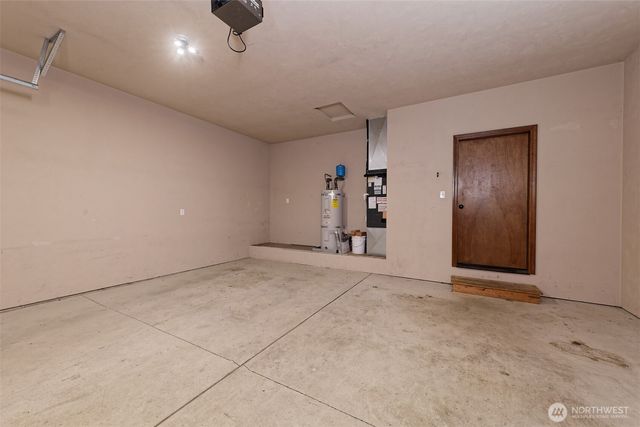 30 E Lilly Pond Lane, Shelton, WA 98584