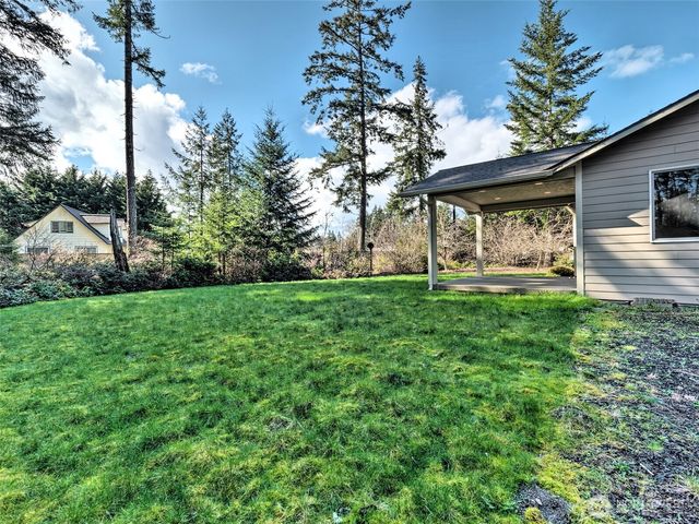 30 E Lilly Pond Lane, Shelton, WA 98584