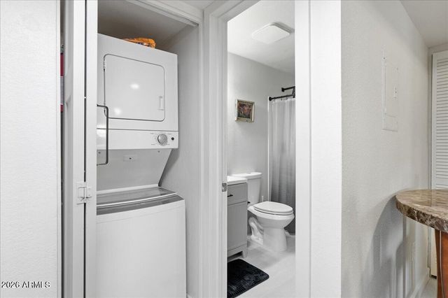 540 N MAY -- 1075, Mesa, AZ 85201