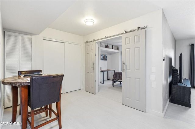 540 N MAY -- 1075, Mesa, AZ 85201