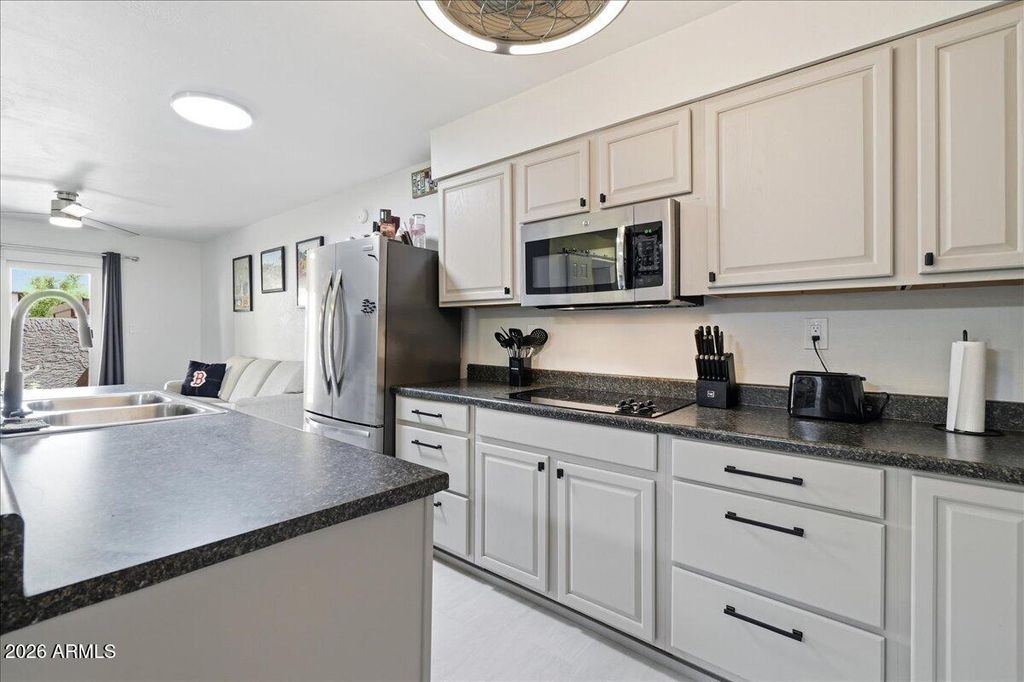 540 N MAY -- 1075, Mesa, AZ 85201 — photo 5