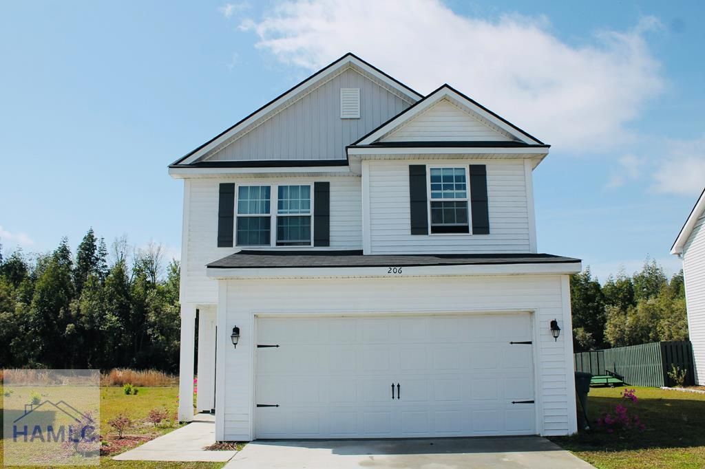 206 Brightleaf Circle, Hinesville, GA 31313