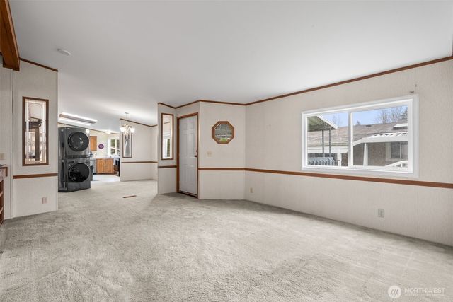 139 NE Saturn Lane, Bremerton, WA 98311