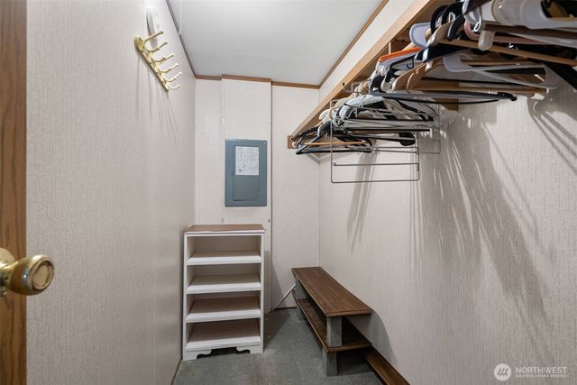 139 NE Saturn Lane, Bremerton, WA 98311