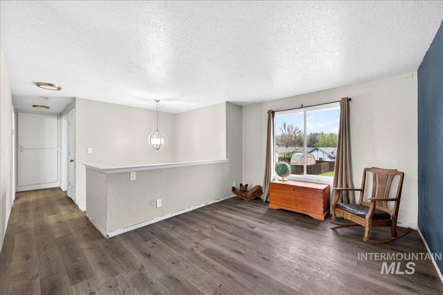 580 Easy St, Kuna, ID 83634