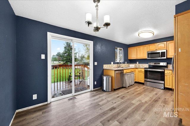 580 Easy St, Kuna, ID 83634