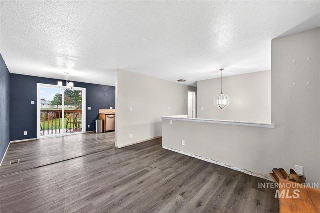 580 Easy St, Kuna, ID 83634