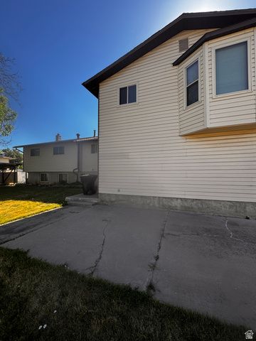 1404 S 1100 W, Syracuse, UT 84075