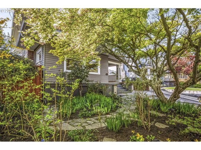 3017 Ne 12TH Ave, Portland, OR 97212