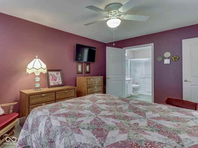 6147 Old Course Place, Indianapolis, IN 46237