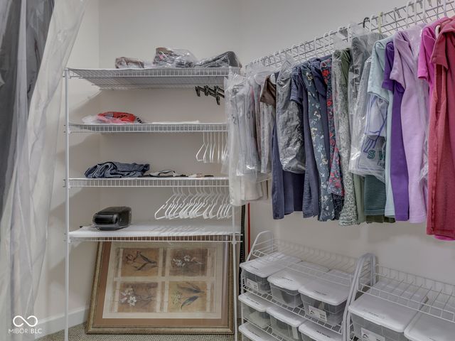 6147 Old Course Place, Indianapolis, IN 46237