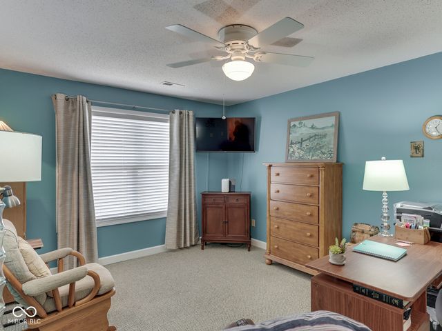 6147 Old Course Place, Indianapolis, IN 46237