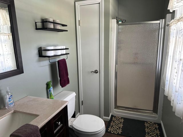 1048 Parkway Drive, Logan, OH 43138