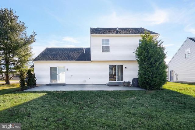 3703 WHEATLAND DR, Dover, PA 17315