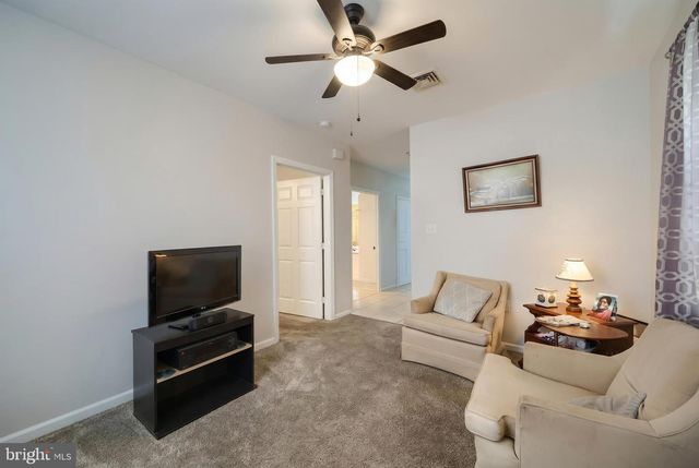 3703 WHEATLAND DR, Dover, PA 17315