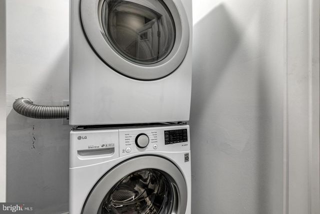 1316 S BROAD ST, Philadelphia, PA 19146