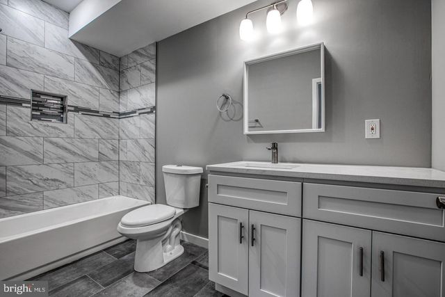 1316 S BROAD ST, Philadelphia, PA 19146