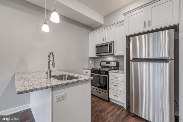 1316 S BROAD ST, Philadelphia, PA 19146