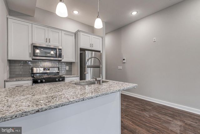 1316 S BROAD ST, Philadelphia, PA 19146