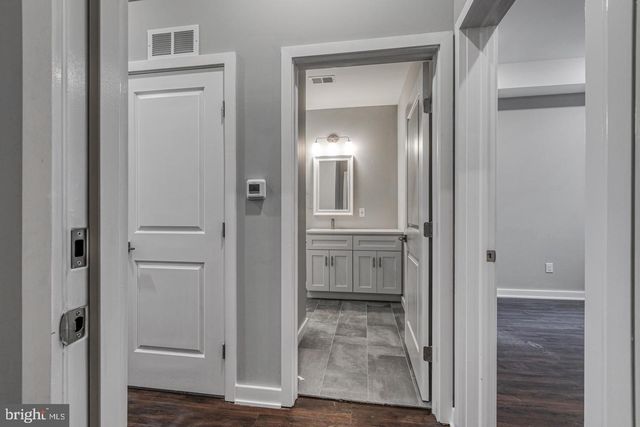 1316 S BROAD ST, Philadelphia, PA 19146