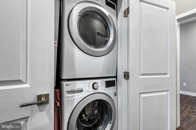 1316 S BROAD ST, Philadelphia, PA 19146