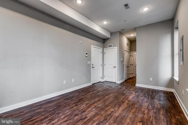 1316 S BROAD ST, Philadelphia, PA 19146