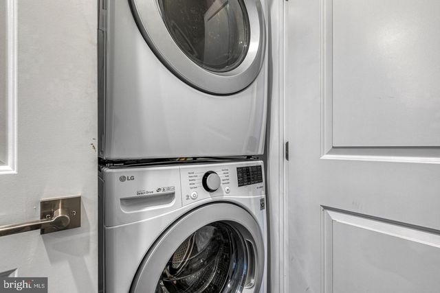 1316 S BROAD ST, Philadelphia, PA 19146