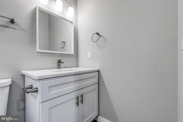 1316 S BROAD ST, Philadelphia, PA 19146