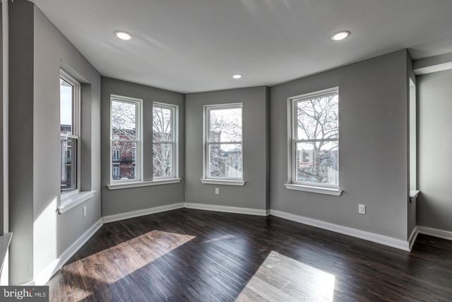 1316 S BROAD ST, Philadelphia, PA 19146