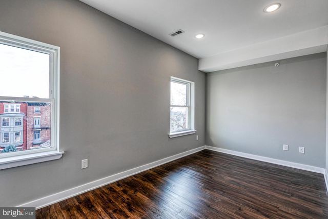 1316 S BROAD ST, Philadelphia, PA 19146