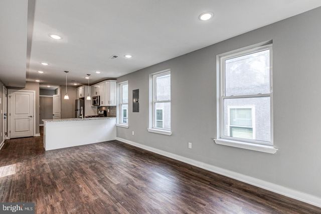 1316 S BROAD ST, Philadelphia, PA 19146