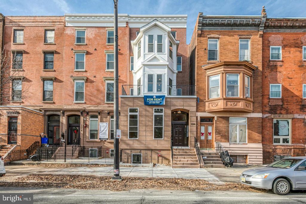 1316 S BROAD ST, Philadelphia, PA 19146