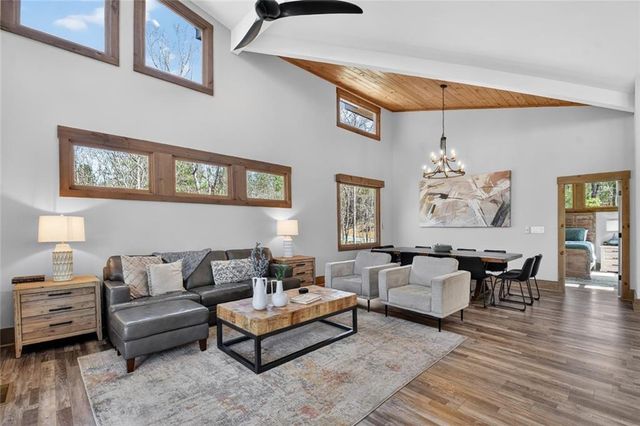 466 E Watersong Bluff, Ellijay, GA 30540