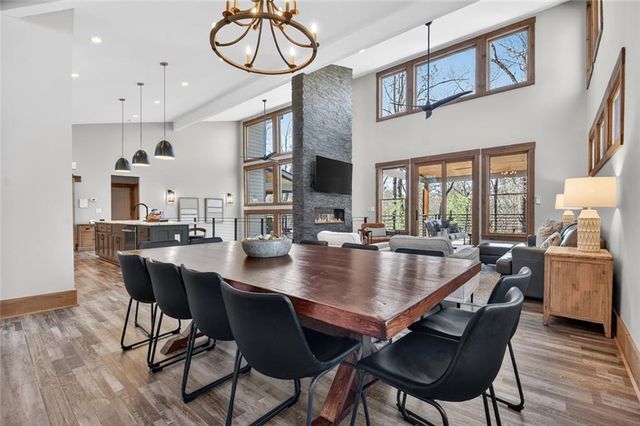 466 E Watersong Bluff, Ellijay, GA 30540