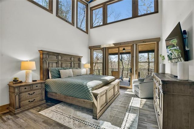 466 E Watersong Bluff, Ellijay, GA 30540