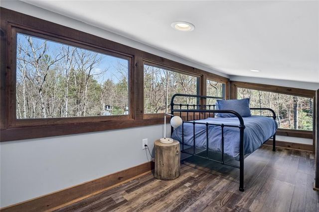 466 E Watersong Bluff, Ellijay, GA 30540