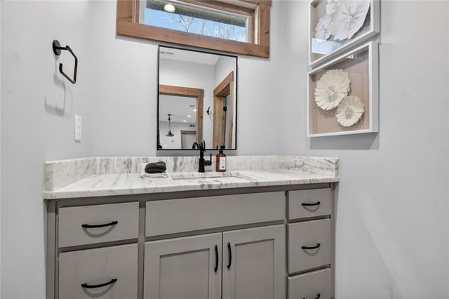 466 E Watersong Bluff, Ellijay, GA 30540