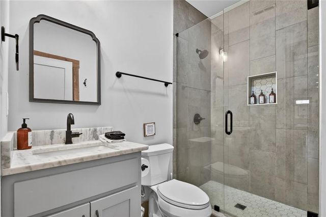 466 E Watersong Bluff, Ellijay, GA 30540