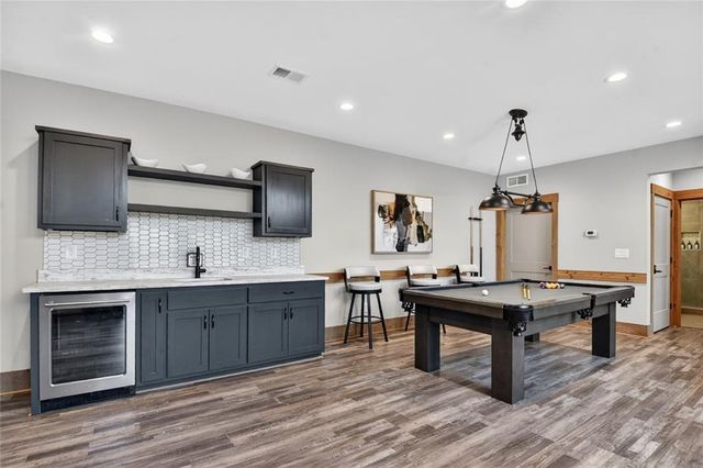 466 E Watersong Bluff, Ellijay, GA 30540