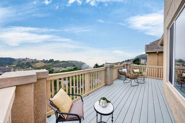 115 Panorama Court, Pacifica, CA 94044