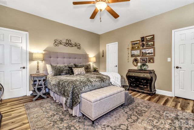 25 Union Chapel Road, Weaverville, NC 28787