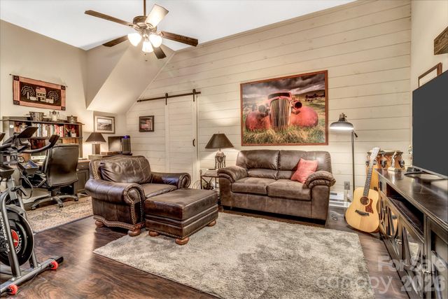 25 Union Chapel Road, Weaverville, NC 28787