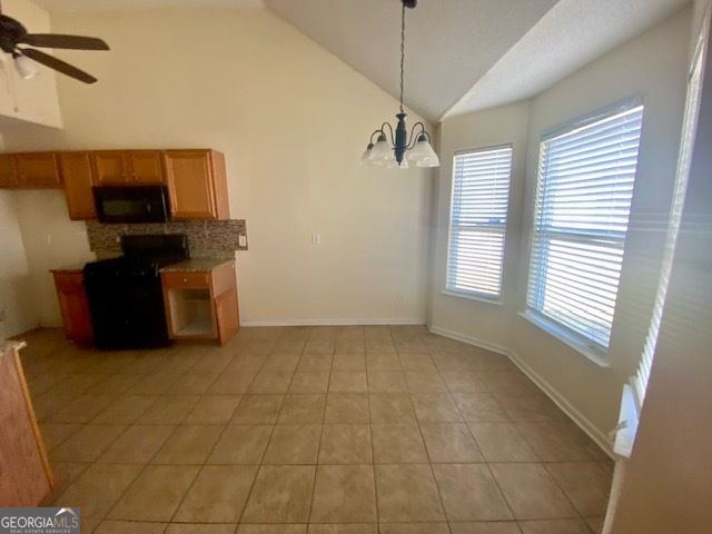 530 Shire Lane, Fairburn, GA 30213