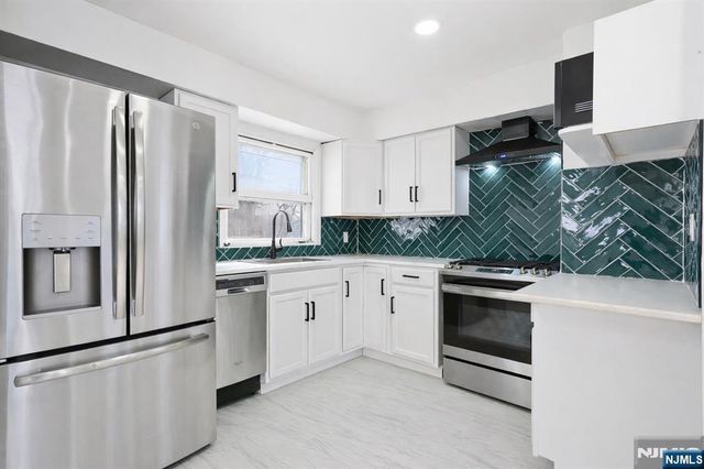 35-37 Montclair Avenue, Clifton, NJ 07011