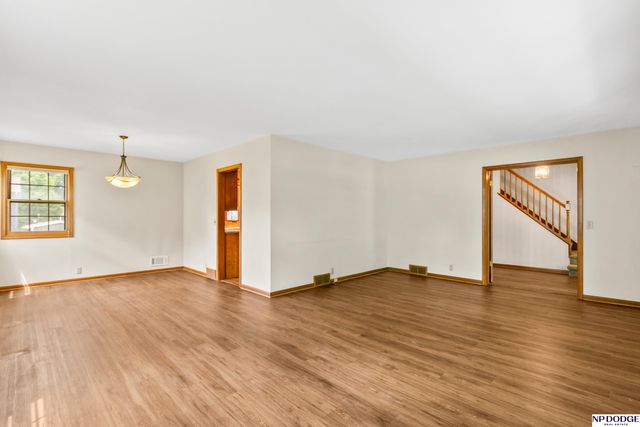 3370 S 114th Avenue, Omaha, NE 68144