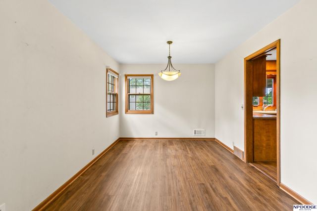 3370 S 114th Avenue, Omaha, NE 68144