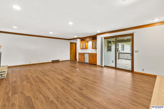 3370 S 114th Avenue, Omaha, NE 68144
