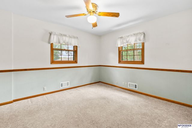 3370 S 114th Avenue, Omaha, NE 68144