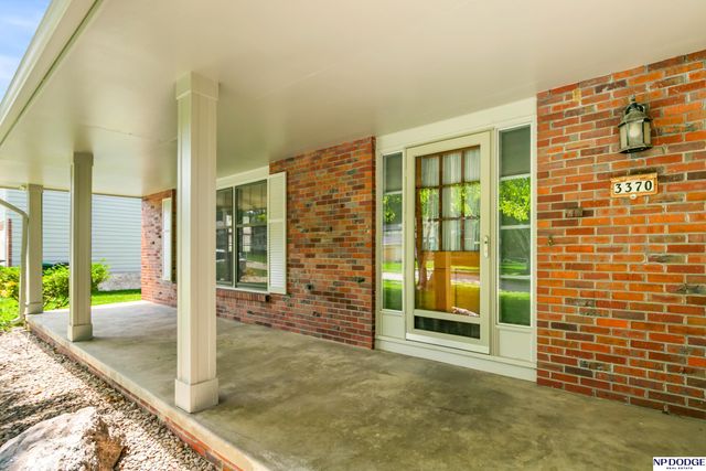 3370 S 114th Avenue, Omaha, NE 68144