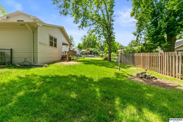 3370 S 114th Avenue, Omaha, NE 68144